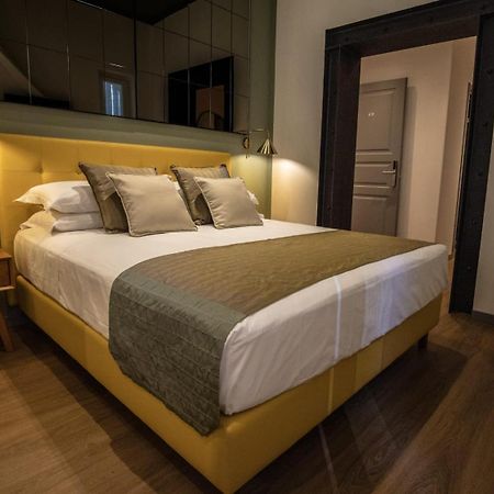 Hotel Trevi Monti House Rzym Zewnętrze zdjęcie