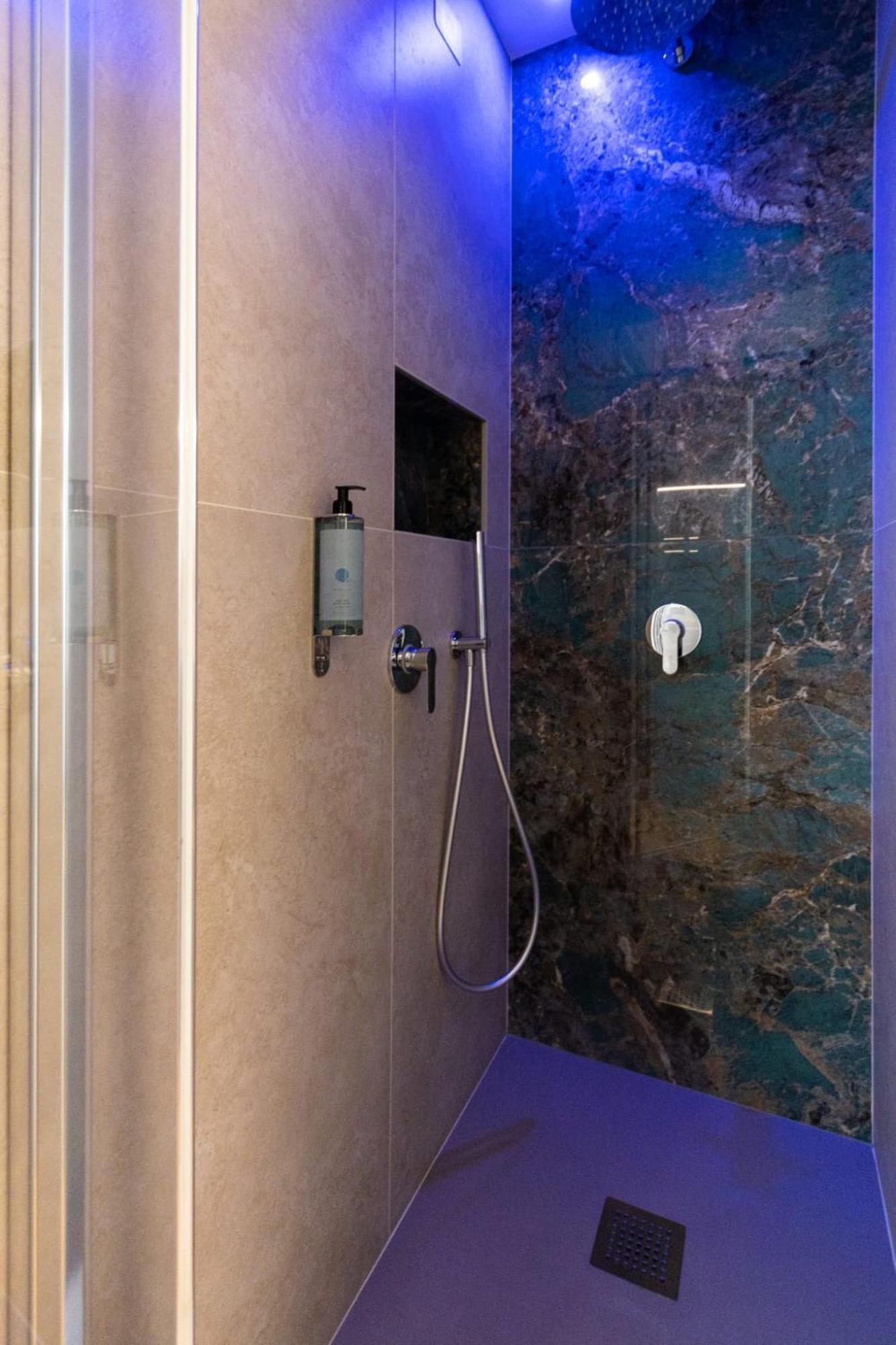 Hotel Trevi Monti House Rzym Zewnętrze zdjęcie