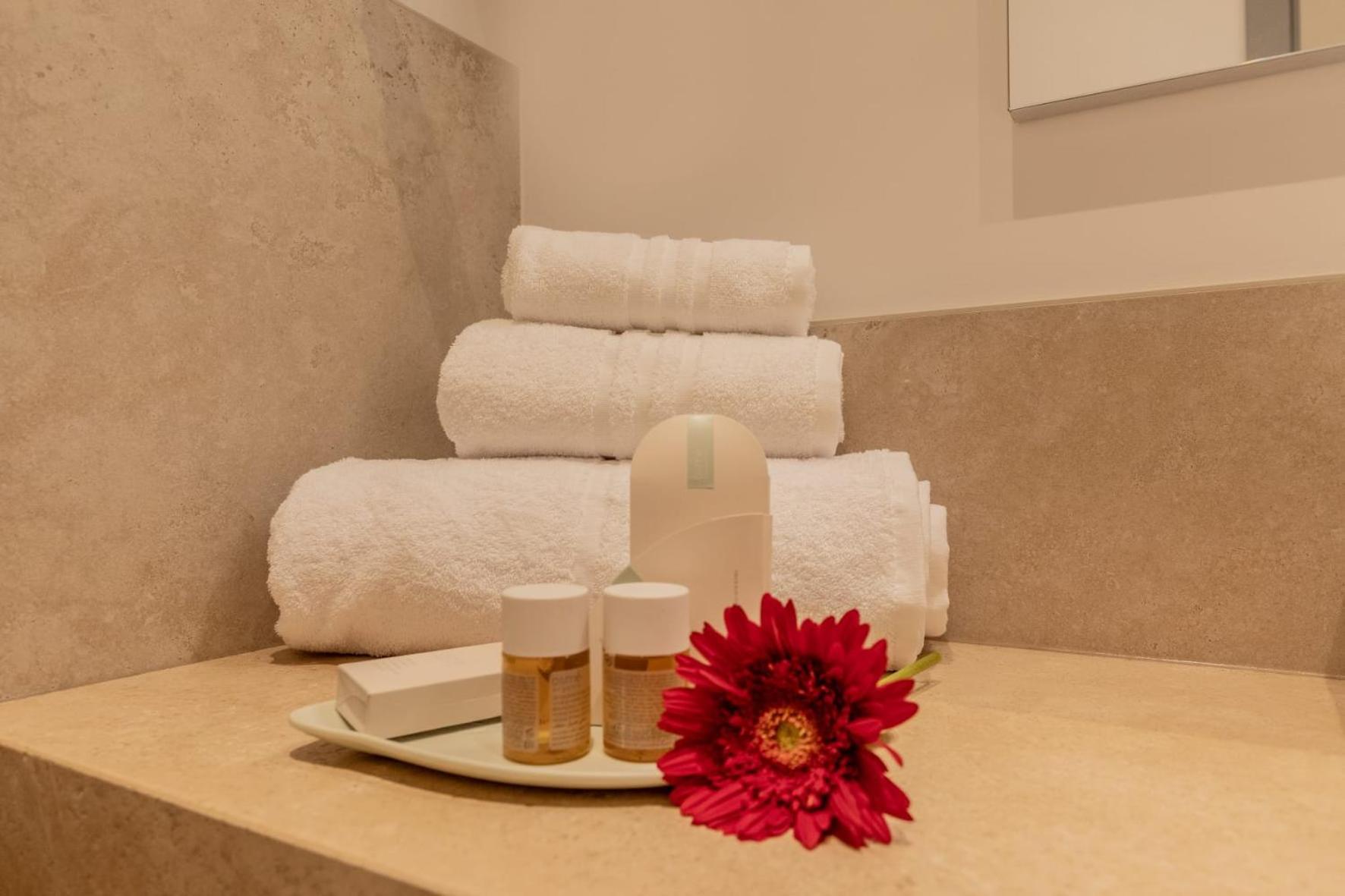 Hotel Trevi Monti House Rzym Zewnętrze zdjęcie