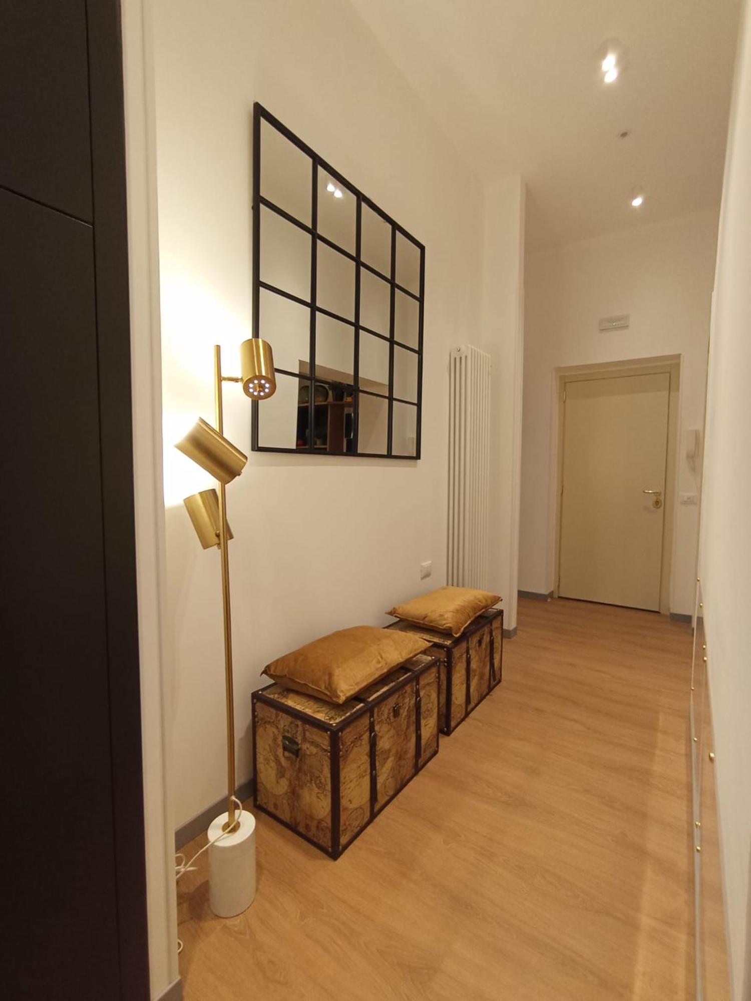Hotel Trevi Monti House Rzym Zewnętrze zdjęcie